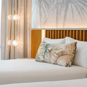 5* Hotell Amora